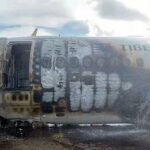 A319 авиакомпании Tibet Airlines прервал взлет, а затем свернул со взлетно-посадочной полосы.  Все 113 пассажиров и 9 членов экипажа TV9833 были эвакуированы.
